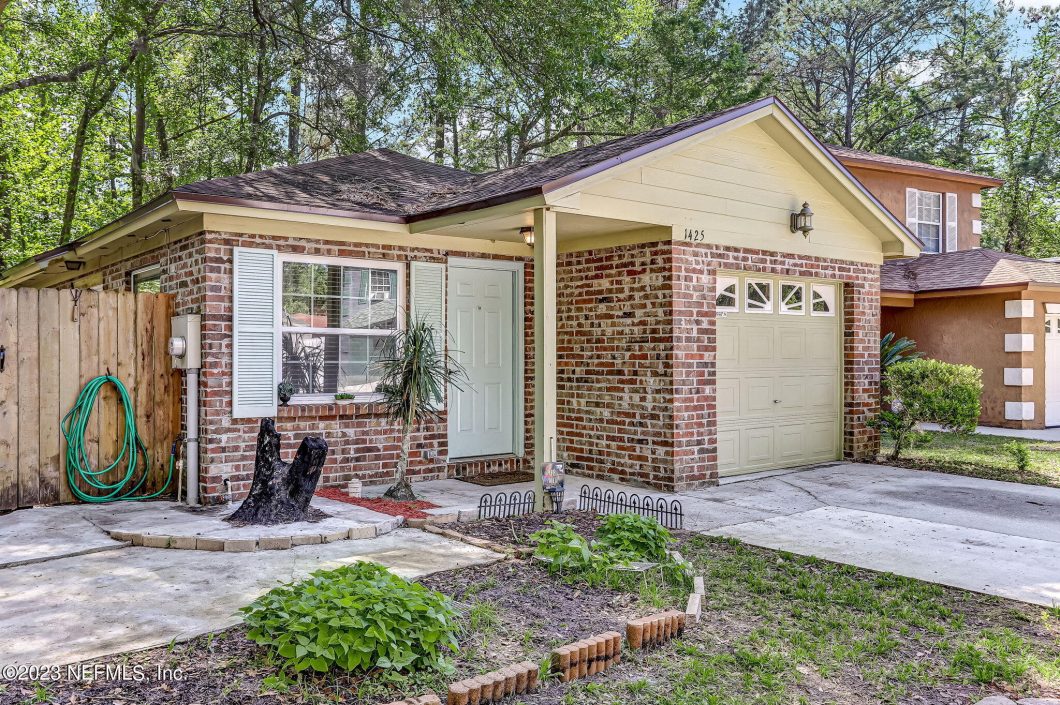 1218486 1425 Ellis Trace Drive