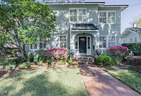 2110473 3665 Hedrick Street