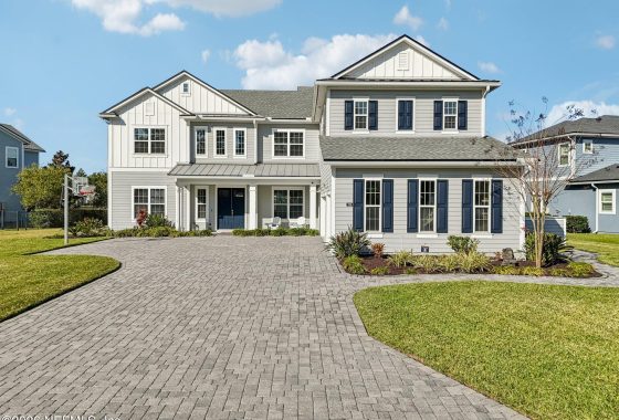 2124004 290 Honey Blossom Road