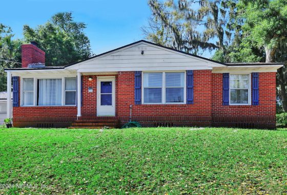 2020466 10110 Ft Caroline Road