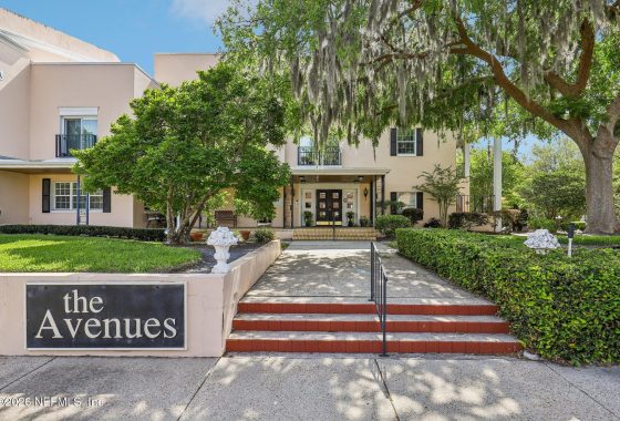 2138205 2909 St Johns Avenue 29C