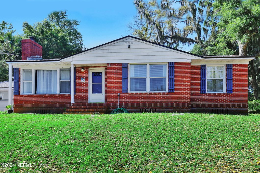 2020466 10110 Ft Caroline Road